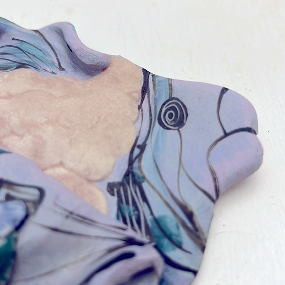 Handcrafted Artisan made Ceramic Pottery Fish with Shells signed Salamon - Picture 2 of 10